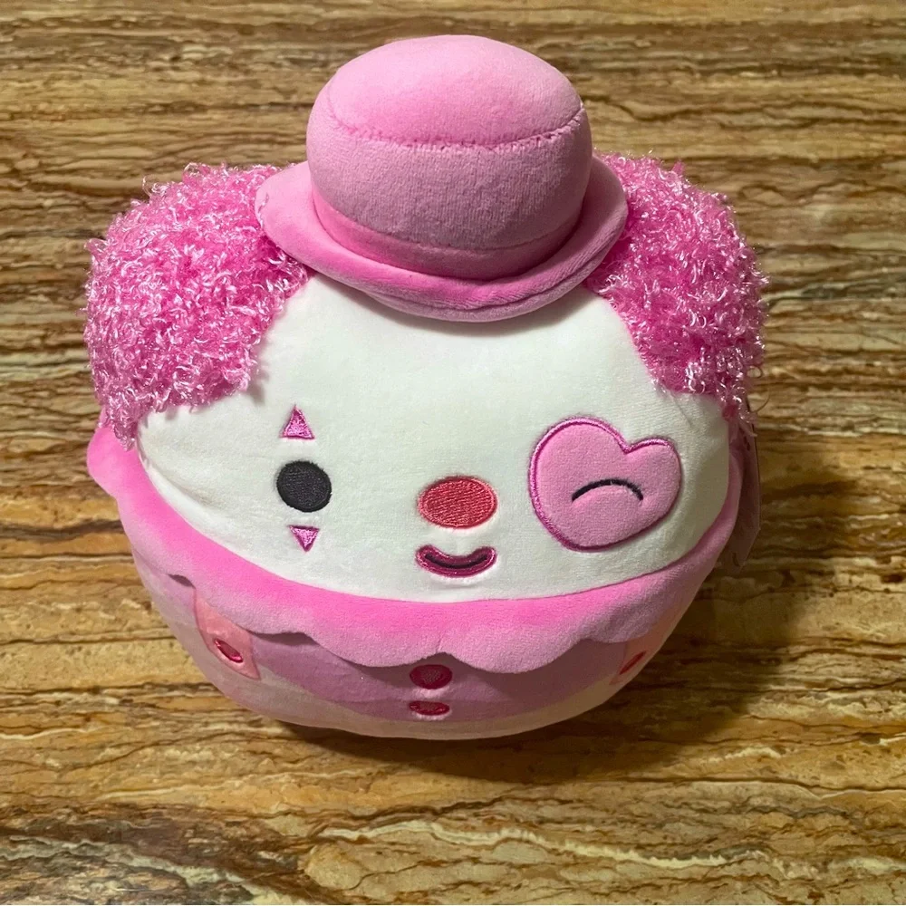Squishmallows Cupid the Clown - Picture 12 of 14